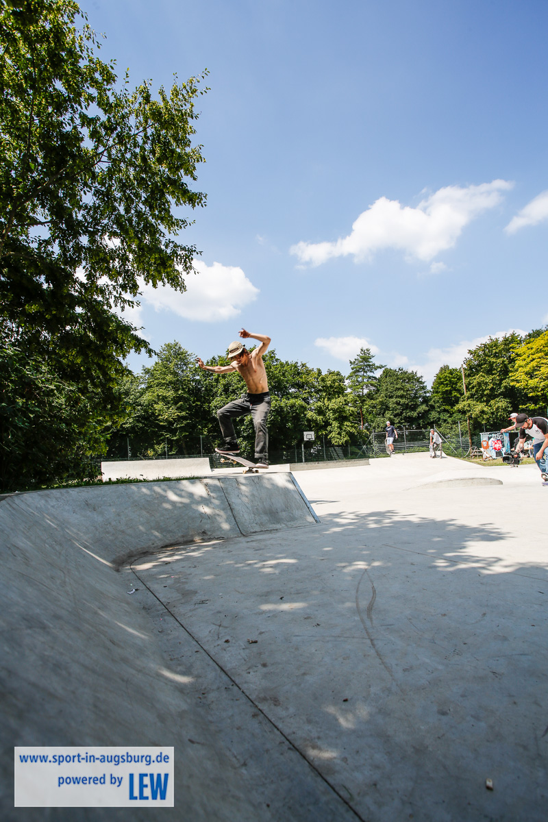 skateboard-in-augsburg  42a6165