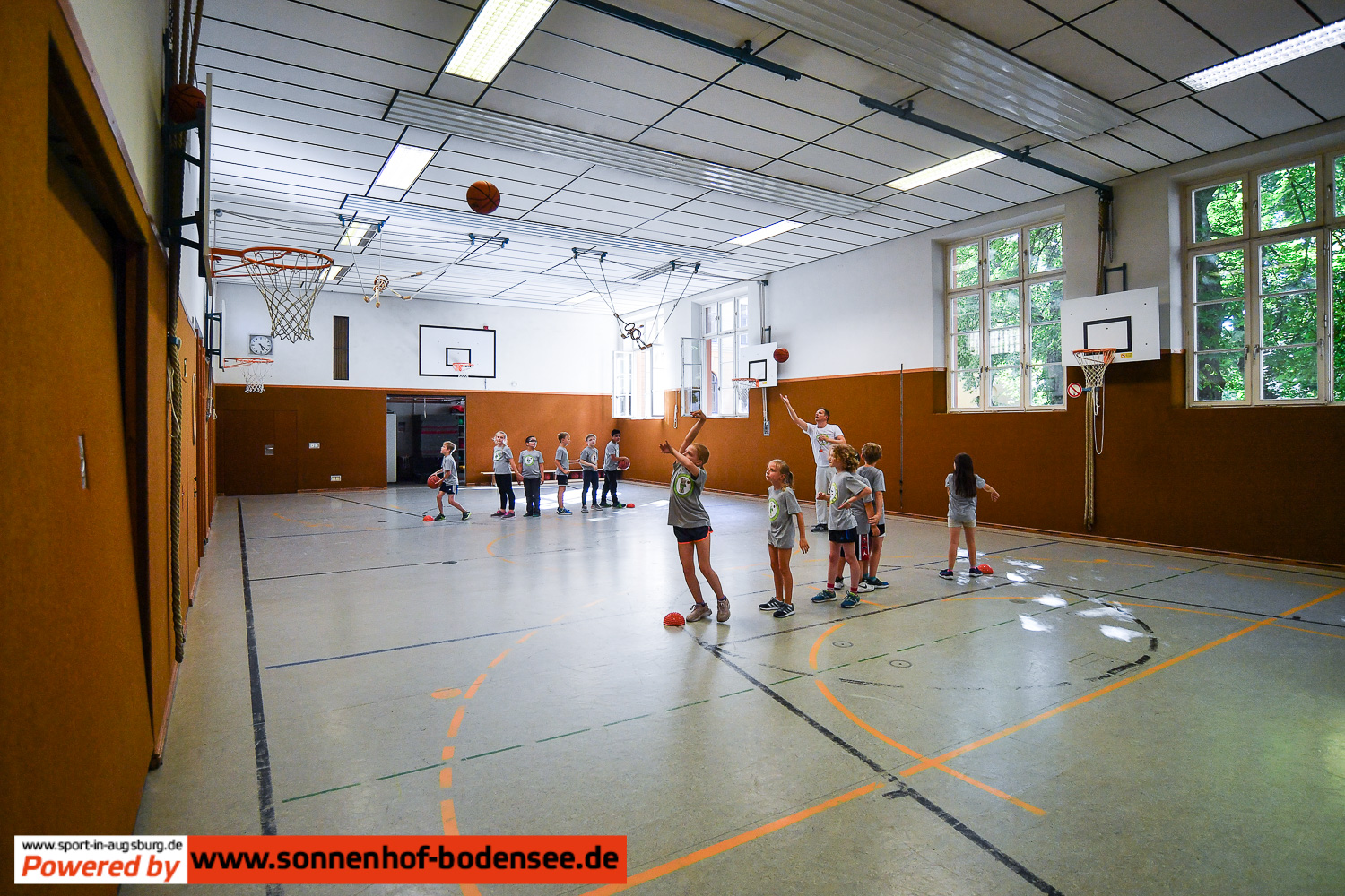 Basketball in Grundschulen  D55 1880