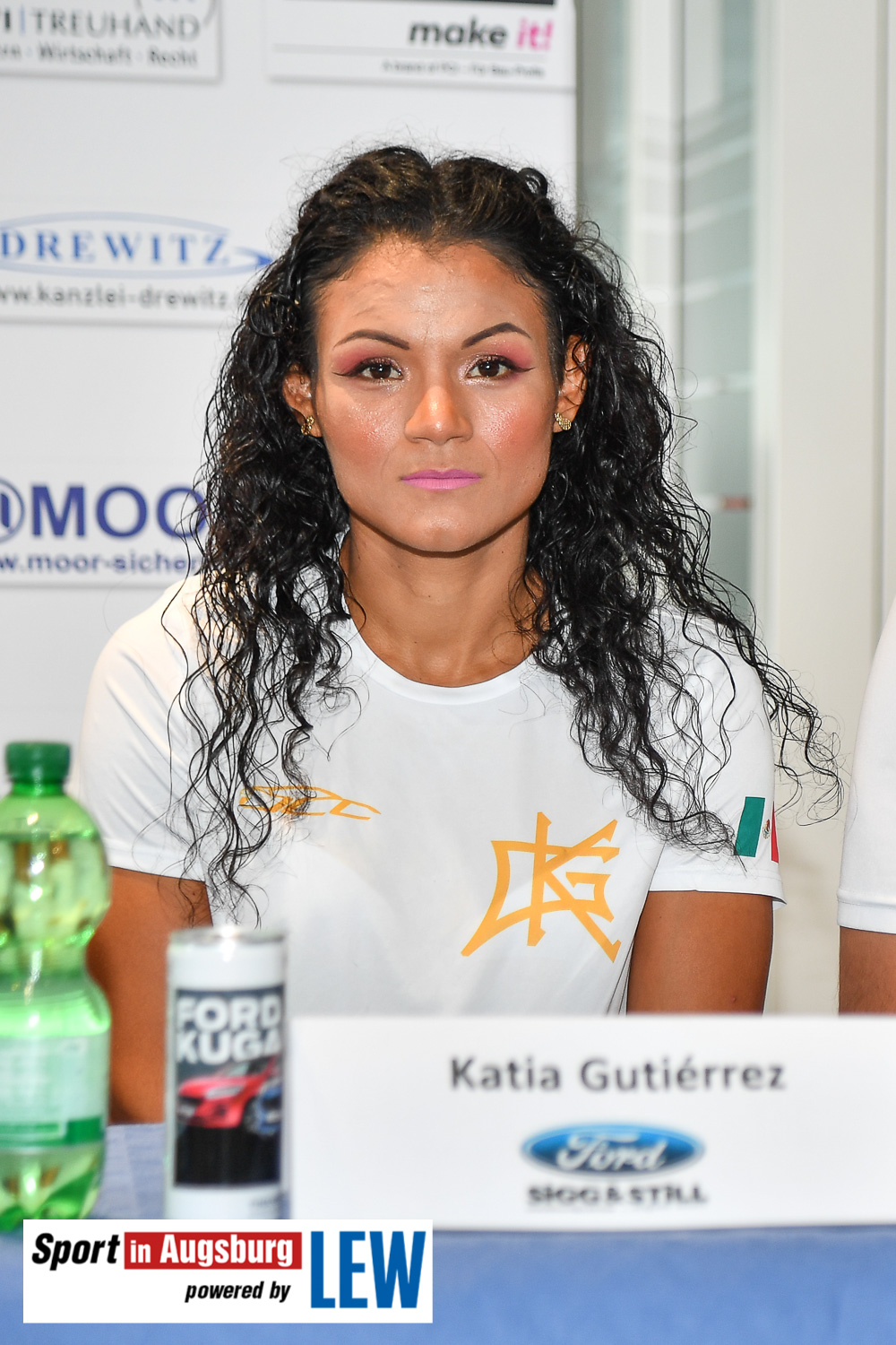 Katia Gutierezz boxing  SIA 4250