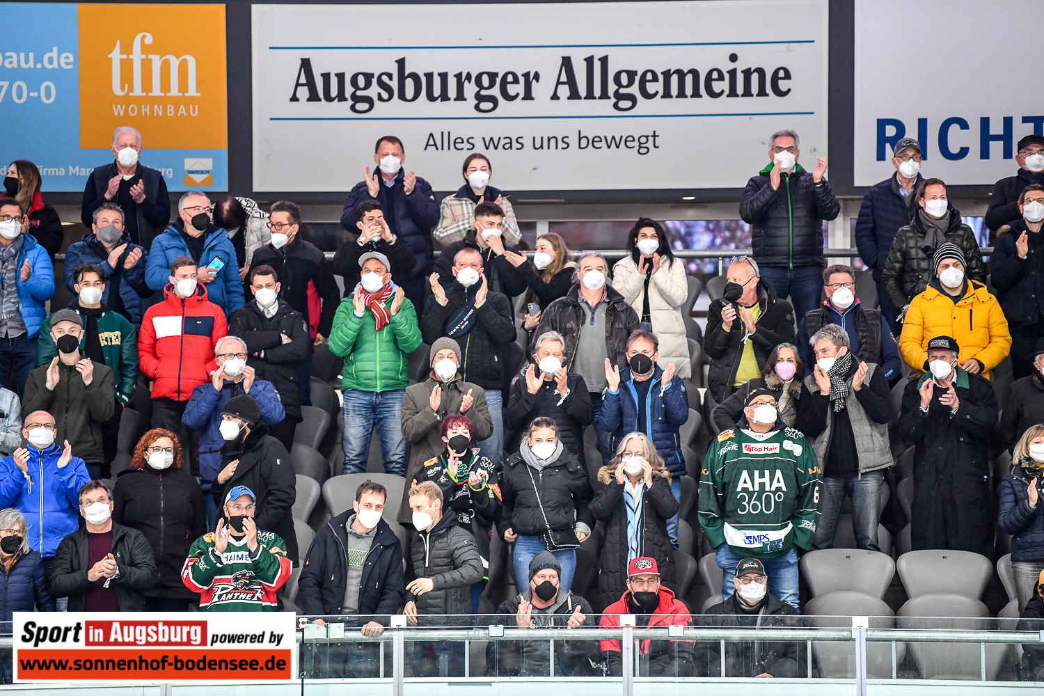 Eishockey-in-Augsburg  AEV 2825
