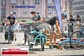 FLYING-ELEPHANT_Augsburg_9142