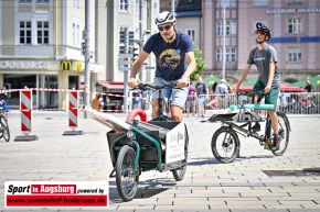 FLYING-ELEPHANT_Augsburg_9164