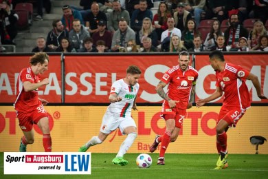 FC-Augsburg-Bundesliga-Fussball_5483