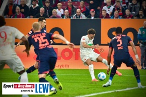 FC-Augsburg-1.-FSV-Mainz-05-Bundesliga-Fussball-Maenner_9229