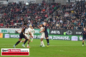 FC-Augsburg-1.-FSV-Mainz-05-Bundesliga-Fussball-Maenner_9326