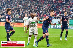 FC-Augsburg-1.-FSV-Mainz-05-Bundesliga-Fussball-Maenner_9330