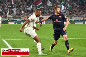 FC-Augsburg-1.-FSV-Mainz-05-Bundesliga-Fussball-Maenner_9345