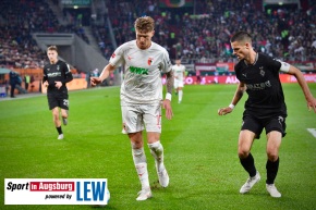 FC-Augsburg-Borussia-Moenchengladbach-Bundesliga-Fussball-Maenner_9675