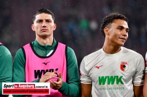 FC-Augsburg-Borussia-Moenchengladbach-Bundesliga-Fussball-Maenner_9881