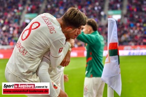 FC-Augsburg-St.-Pauli-Bundesliga-Fussball-Herren_9046