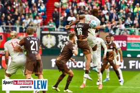 FC-Augsburg-St.-Pauli-Bundesliga-Fussball-Herren_8878