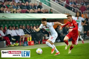 FC-Augsburg_VfB-Stuttgart_Bundesliga_-Fussball_FC-Augsburg-VfB-Stuttgart-10.05.24-23