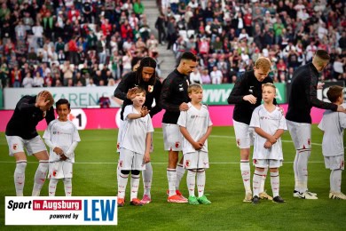 FC-Augsburg_VfB-Stuttgart_Bundesliga_-Fussball_FC-Augsburg-VfB-Stuttgart-10.05.24-8