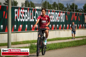 FC-Augsburg-Trainingsauftakt_020144