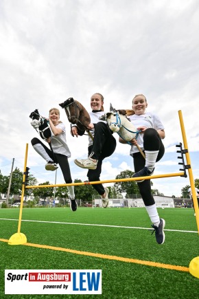 Trendsportart-Hobby-Horsing-beim-SV-Hammerschmiede-SIA_4452