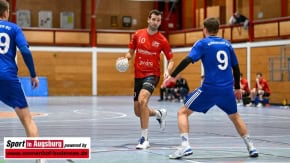 SC-Kissing-Handball_9747