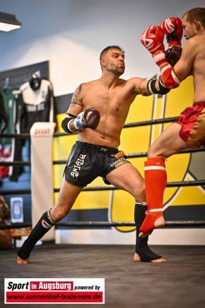 Riza_Oezcan_Muay_Thai_9571