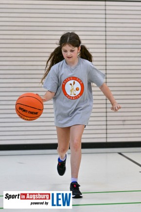 Schwaebische-Basketball-Grundschulliga-Bayerische-Meister-AEV_7866