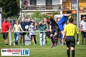 Fussball_in_Augsburg_3832