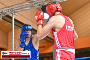 DEUTSCHE-MEISTERSCHAFT-U19-BOXEN-Danilo-Chrnov-Berat-Korkmaz_3685