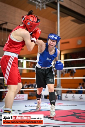 Boxen-Deutsche-Meisterschaft-U19-Maxi-Kloetzer-blaues-Trikot-AEV_1149