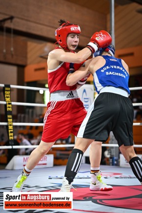 Boxen-Deutsche-Meisterschaft-U19-Maxi-Kloetzer-blaues-Trikot-AEV_1172