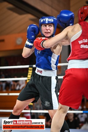 Boxen-Deutsche-Meisterschaft-U19-Maxi-Kloetzer-blaues-Trikot-AEV_1205