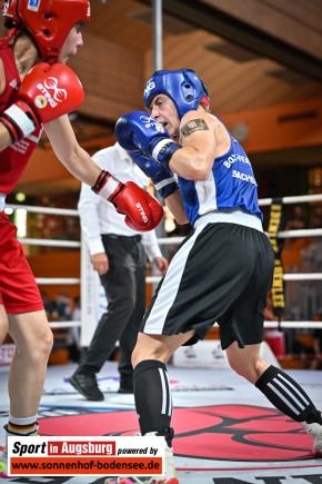 Boxen-Deutsche-Meisterschaft-U19-Maxi-Kloetzer-blaues-Trikot-AEV_1212