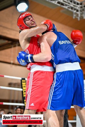 DEUTSCHE-MEISTERSCHAFT-U19-BOXEN-Sofian-Bizzit-Eric-Propp_3194