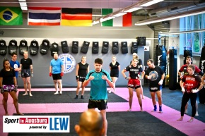 Ultimate-Gym-Muay-Thai-Workshop-mit-Damien-Alamos_3931