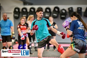 Ultimate-Gym-Muay-Thai-Workshop-mit-Damien-Alamos_4080