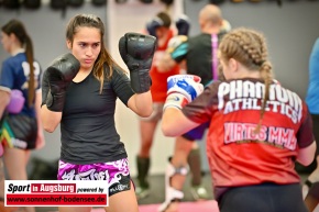 Ultimate-Gym-Muay-Thai-Workshop-mit-Damien-Alamos_4170