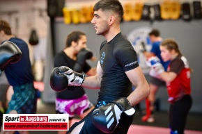 Ultimate-Gym-Muay-Thai-Workshop-mit-Damien-Alamos_4202