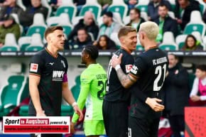 VfL_Wolfsburg_Fussball_Bundesliga_2024-03-16_VfL_Wolfsburg_-_FC_Augsburg__1-3__-_38