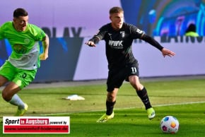 VfL_Wolfsburg_Fussball_Bundesliga_2024-03-16_VfL_Wolfsburg_-_FC_Augsburg__1-3__-_43