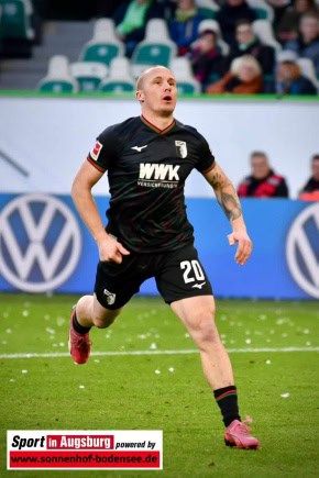 VfL_Wolfsburg_Fussball_Bundesliga_2024-03-16_VfL_Wolfsburg_-_FC_Augsburg__1-3__-_50